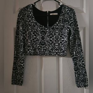 Arden B Long Sleeve Crop Top